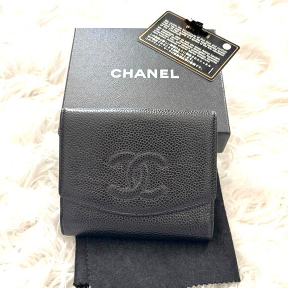 Chanel Caviar leather timeless trifold flap wallet - Picture 1 of 7